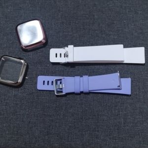 Fitbit Versa Screen Protectors and Bands